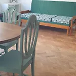 5min Walk To Subway & 10min Drive To Airport Apartmán *