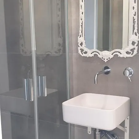 Apartman 5min Walk To Subway & 10min Drive To Airport