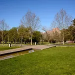 5min Walk To Subway & 10min Drive To Airport Apartment Lissabon